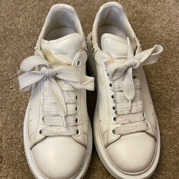 Alexander McQueenl. - Picture 2 of 6